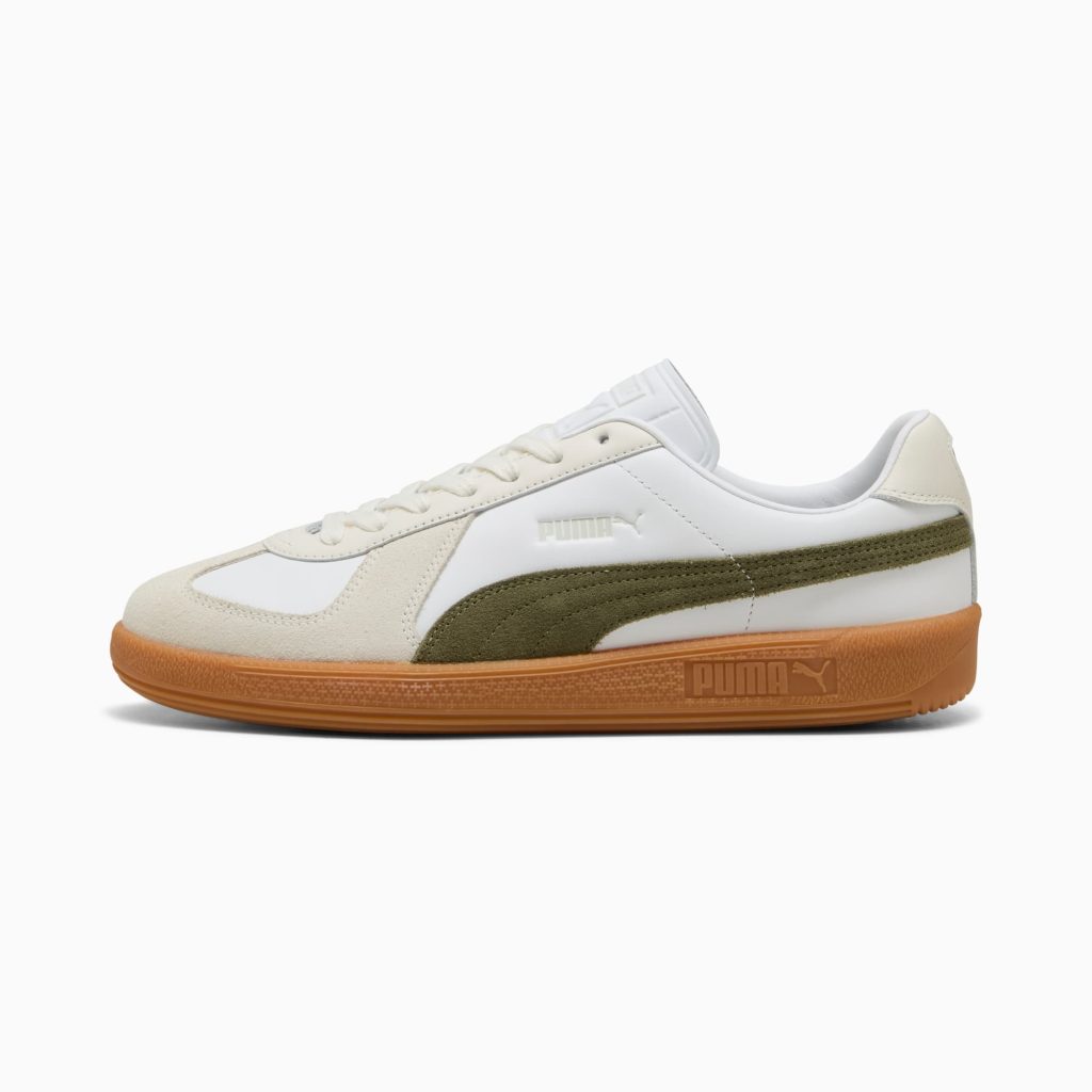 نمای کنار کتونی پوما مدل Army Trainer کد 386607-23